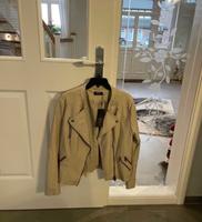 Jacke Only Gr 40 Neu mit Etikett Niedersachsen - Friesoythe Vorschau