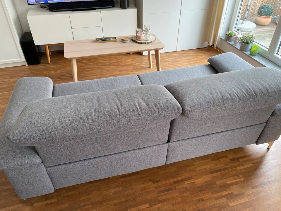 Sofa grau Musterring mit Motor in Köln