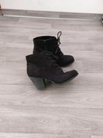 Gr38 Stiefeletten, Halbschuhe, Absatzschuhe schwarz Deichmann Thüringen - Meiningen Vorschau