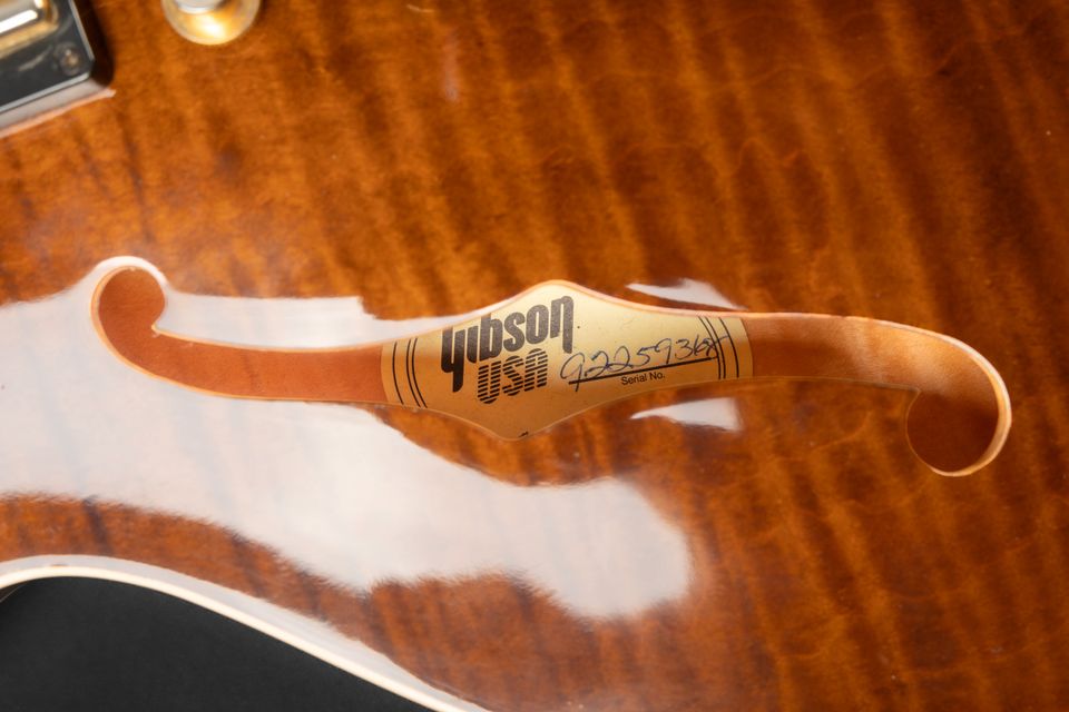 1999 Gibson ES-335 Dot Reissue Walnut GH | Custom Shop Good Wood in Niebüll