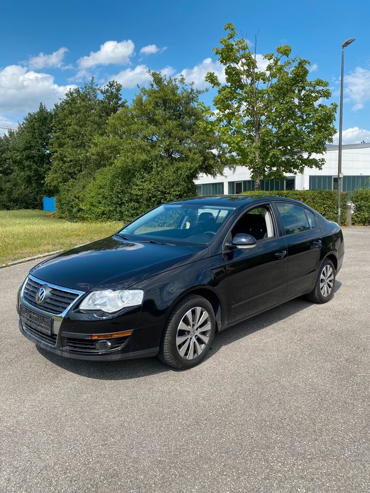 VW Passat 1.4 TSI - Service neu*TÜV bis 05/2025 in Mainburg