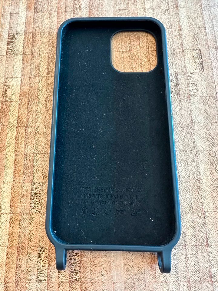 Etuui Handyhülle Case für IPhone 12 Pro Max black in Solingen