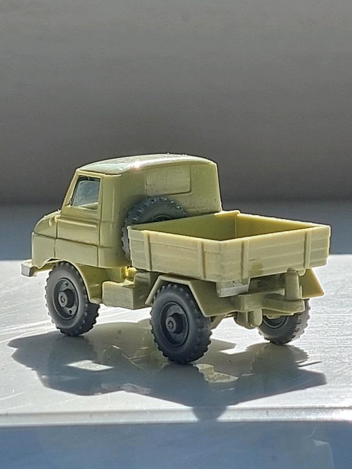 Wiking 1:87 Unimog 411, geschlossen in Berlin