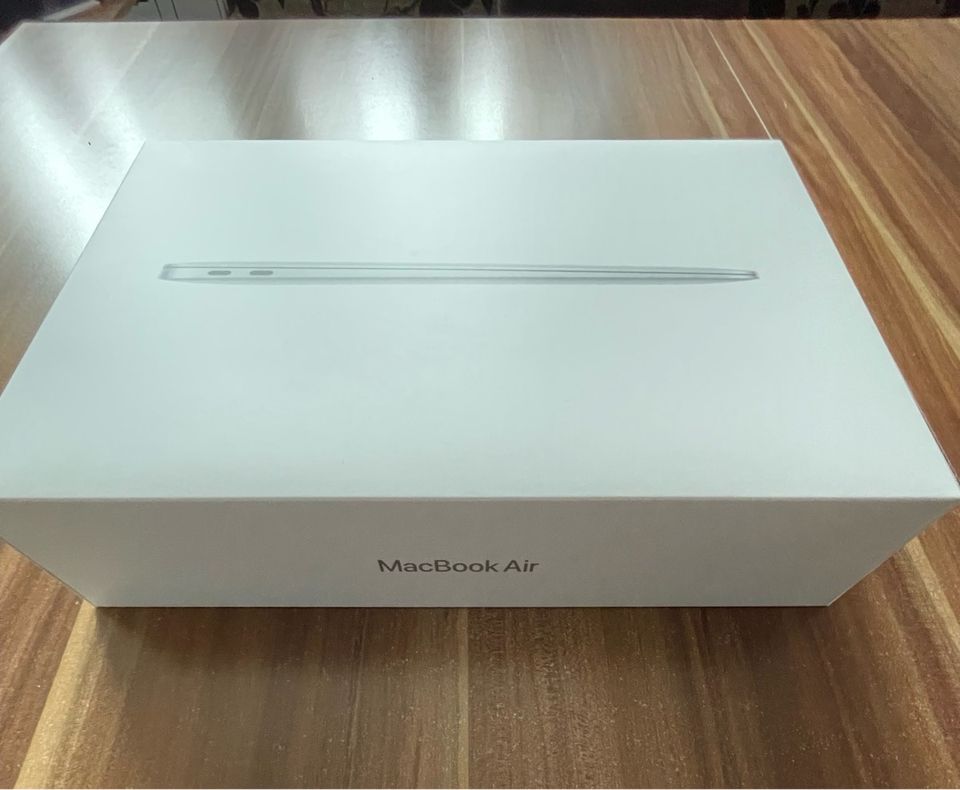 Apple 2020 MacBook Air Laptop M1, 13“ Retina Display in Hamm