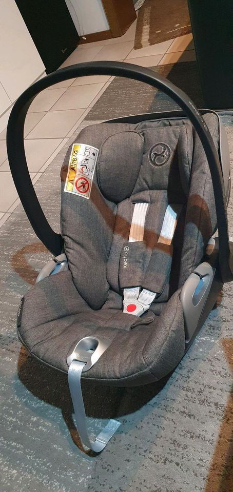 Babyschale Cybex Cloud-Z  i-size in Altdorf