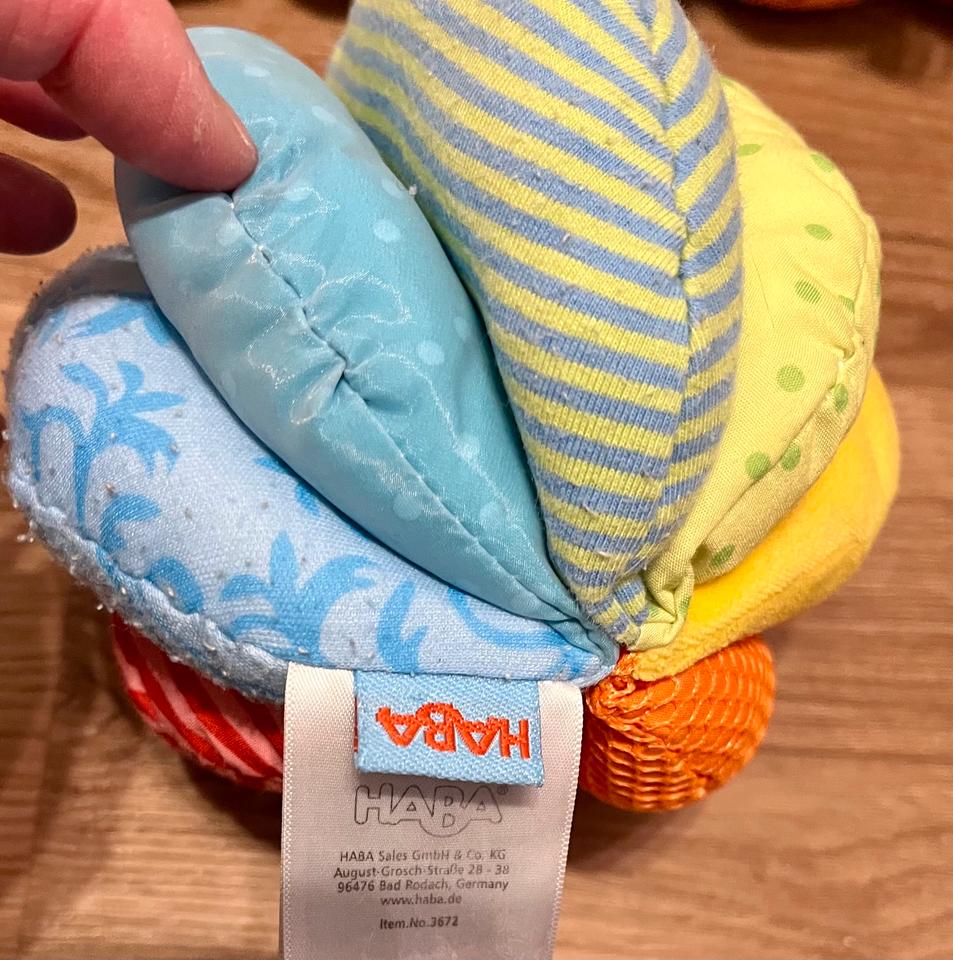 Lamaze Raupe Motte Glühwürmchen Haba Motorik Activity Baby in Köln