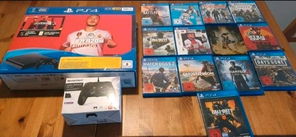 PS4 Playstation 4 inkl.  13 Spiele und 2 Controller in Renningen