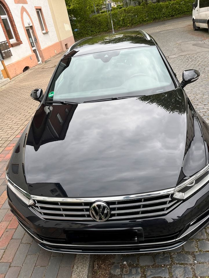 VW Passat R-Line in Hildesheim