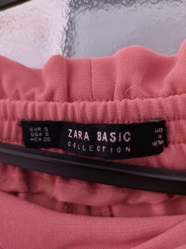 Zara Coulette Hose in Düsseldorf