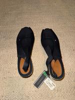 Tommy Hilfiger Schuhe Bayern - Ergolding Vorschau