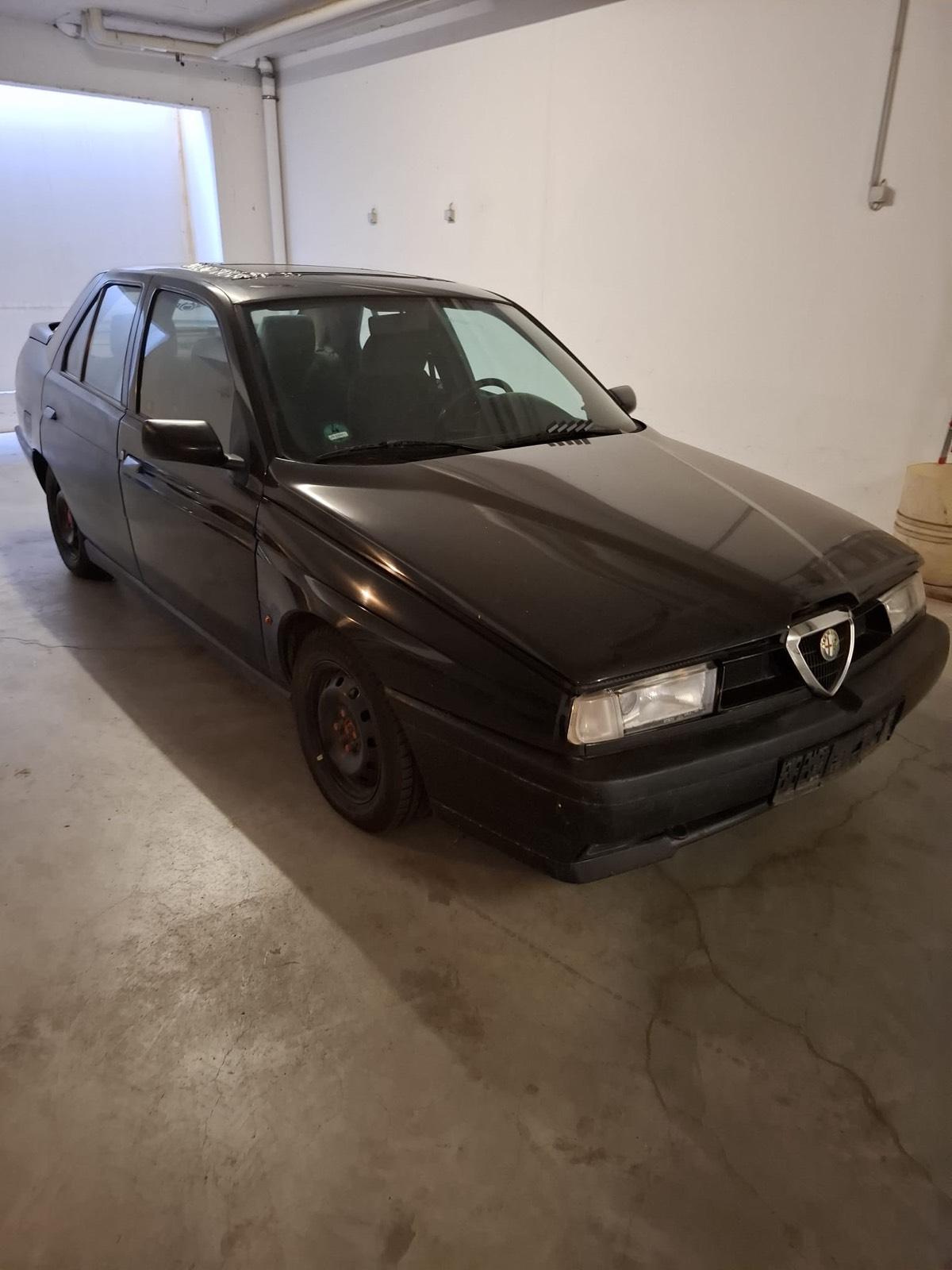 Abbildung des Autos Alfa 155 1.8