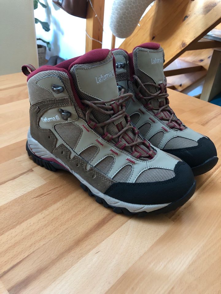 Wanderstiefel Damen Lafuma 40 2/3 NEU in Augsburg