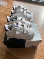 2 Paar Adidas Sneaker *Kinderschuhe (Gr 21) Pankow - Prenzlauer Berg Vorschau