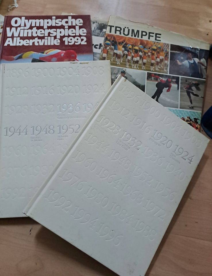 Paket Sportbücher 16 Stück -   für Liebhaber des DDR Sports unw. in Eberswalde