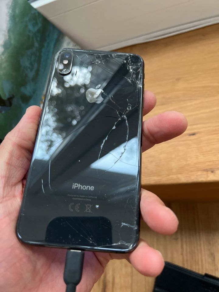 iPhone XS Max 64GB 85% Batterie & Höchstleistung möglich in München