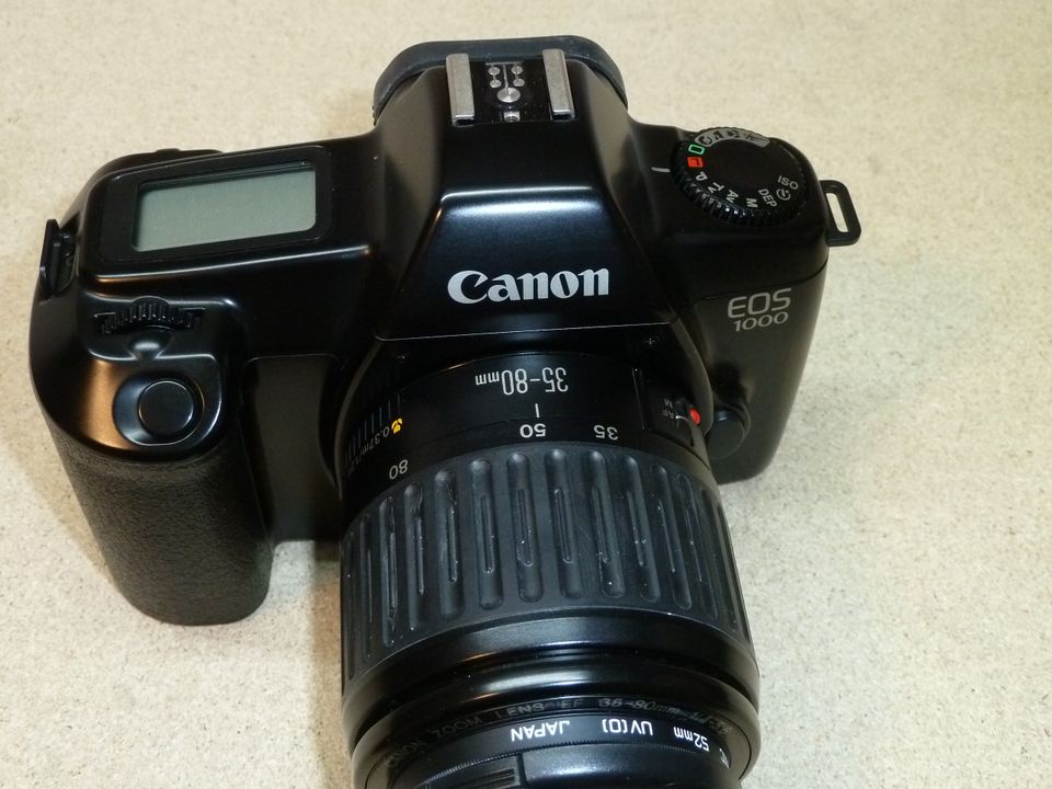 Canon EOS 1000 35mm Autofocus Spiegelreflexkamera in Tapfheim