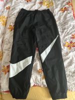 Nike Hose schwarz Nordrhein-Westfalen - Troisdorf Vorschau