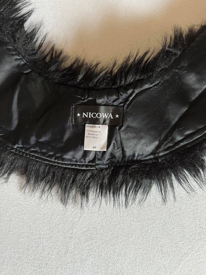 Fake Fur Stola / Kragen Nicowa in Lübeck