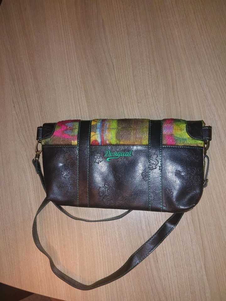 Desigual Tasche Clutch Handtasche in Duderstadt