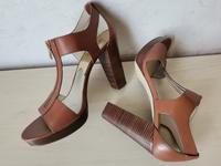 Echtleder MICHAEL KORS Damen Sandalen mit Absatz, Größe 40.5 - 4 Berlin - Buckow Vorschau