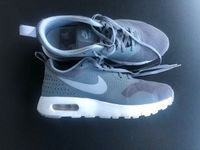 NIKE AIR MAX TAVAS / Damen / Kinder / grey / EUR 36,5 /US 4,5 Y Rheinland-Pfalz - Zweibrücken Vorschau