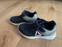 Mädchen Turnschuhe Reebok Kinder-Sneaker Gr.27 Bayern - Fürth Vorschau