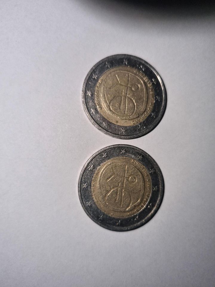 2 Euro münze Strichmännchen in Berlin