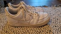 Nike – Air Force 1'07 – Sneaker in Weiß 40,5 Berlin - Schöneberg Vorschau