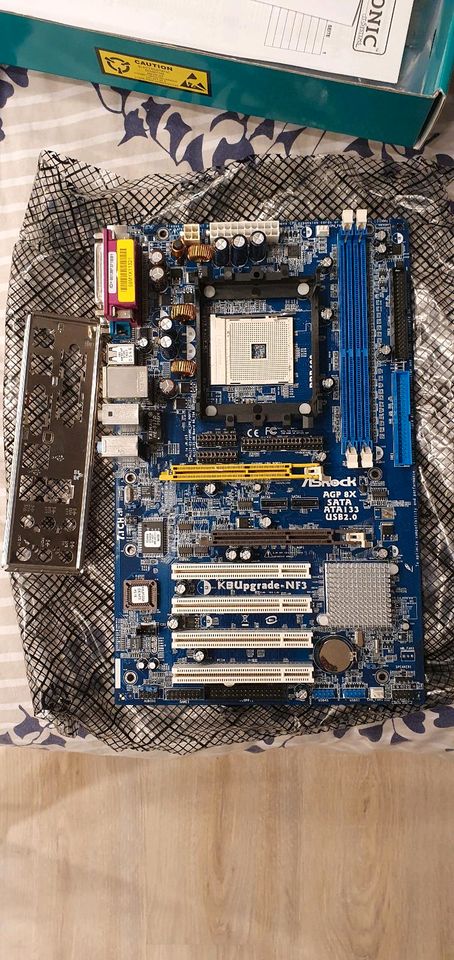 Asrock K8 Upgrade Nf3 in Gifhorn