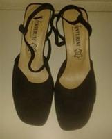 Venturini Sandaletten, schwarz-matt / Größe 37 (Damen Schuhe) Bayern - Augsburg Vorschau