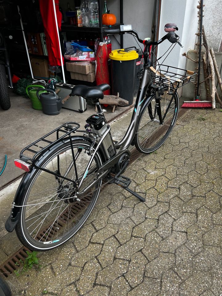 Telefunken Damen E-City Fahrrad in Hagen