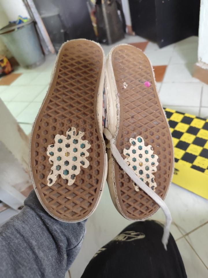 ORIGINAL Vans Spongebob Sneaker Skateboard Schuhe Gr.39 in Creußen