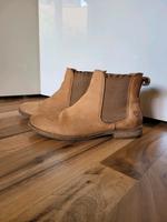 Tamaris Chelsea Boots Leder Rauleder Desert Boots camel beige Hessen - Fulda Vorschau
