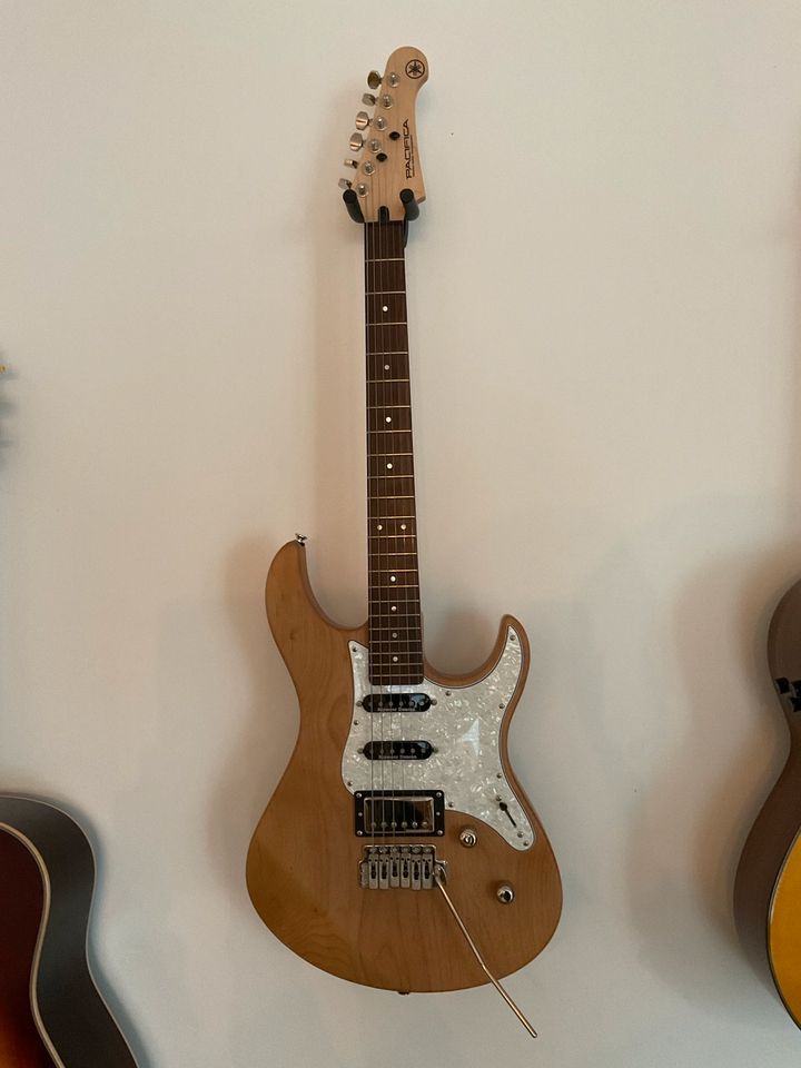 Gitarre Yamaha Pacifica 612V II - Ausgezeichneter zustand in München