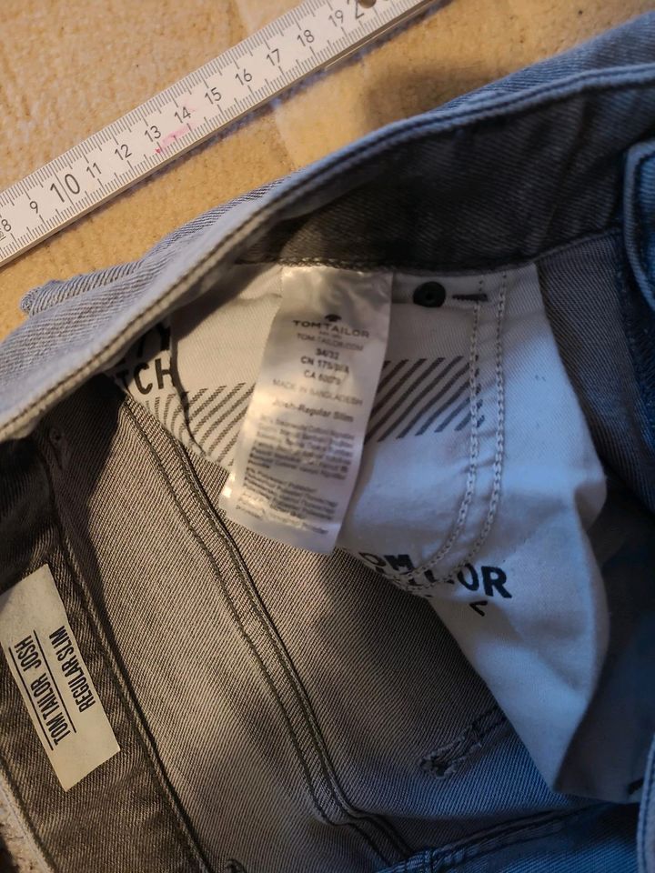 Eine jeans von tom tailor Größe 34 32 in Kassel