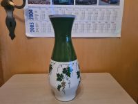 Vase Porzelan Weinlaub DDR-Zeiten 26cm hoch Brandenburg - Rüdersdorf Vorschau