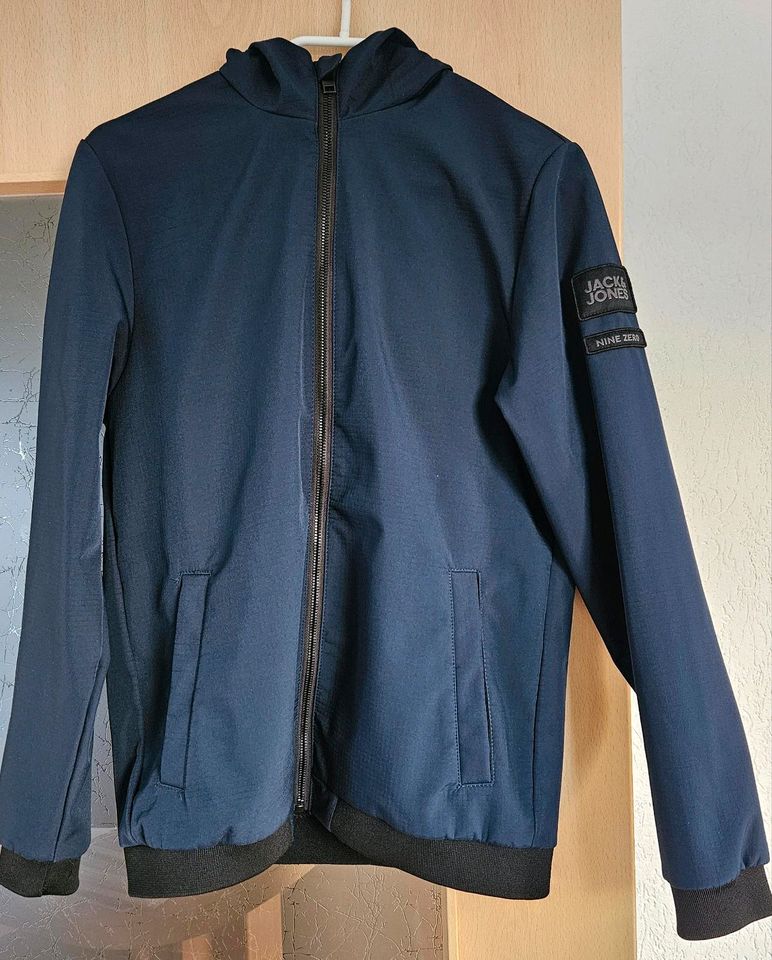 Softshelljacke von Jack & Jones in Bad Gottleuba-Berggießhübel