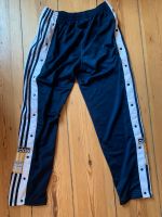 Adidas Hose vintage Gr. L Berlin - Neukölln Vorschau