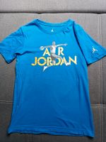 T-shirt jungen  152-158 Jordan!!!! Wie Neu München - Bogenhausen Vorschau