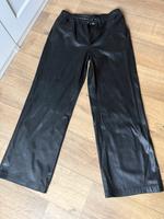 Zara Fake Leder Marlene Hose in schwarz Schleswig-Holstein - Flensburg Vorschau