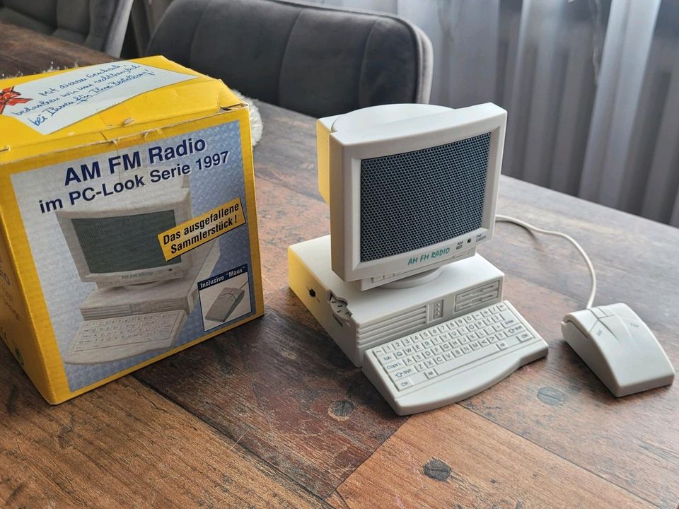 Mini PC/Computer AM/FM Radio - Vintage (90er Jahre) in Moers