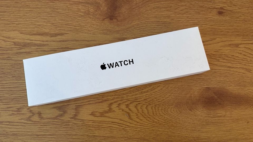 LEER Apple Watch SE Origianl Verpackung in Essen