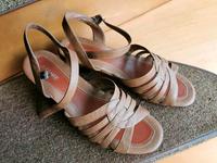 Damen Sandalen / Gr. 40 / Braun / Ariane Niedersachsen - Langwedel Vorschau