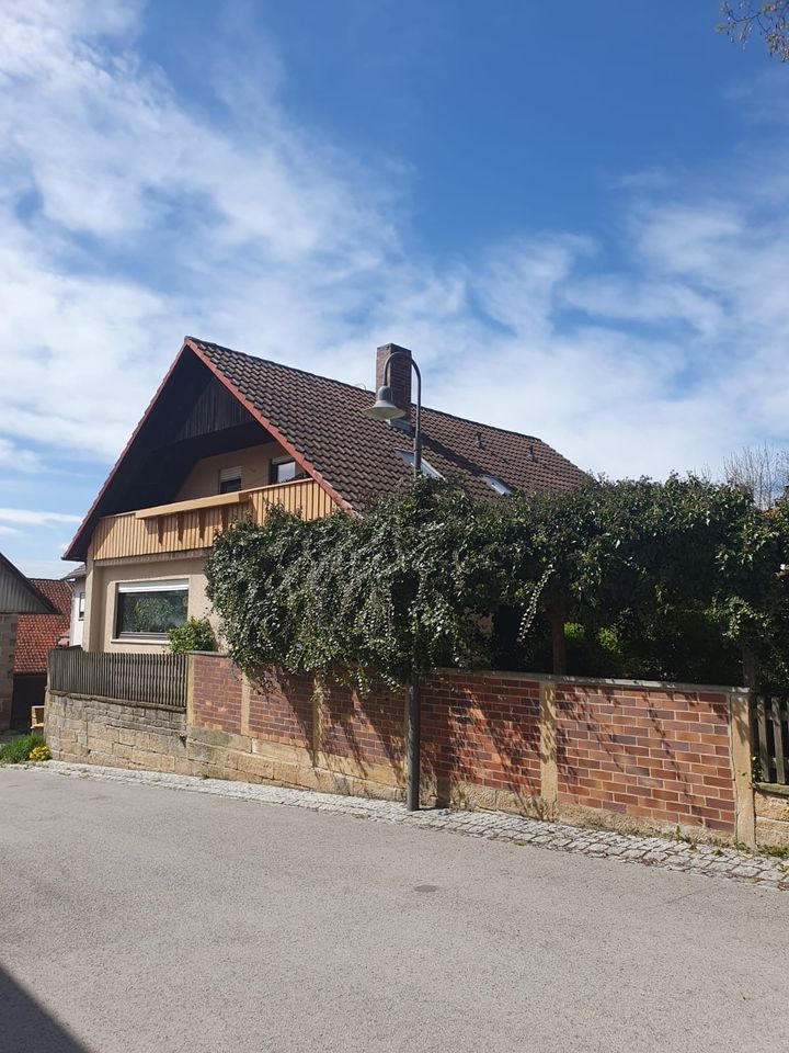 Geräumiges Einfamilienhaus in ländlicher Idylle in Höchheim