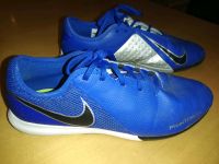 NIKE Hallen- Fussballschuhe Sportschuhe Gr. 42 Saarland - Illingen Vorschau