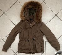 Zara Winterjacke Parka abnehmbare Kapuze XS Hessen - Michelstadt Vorschau