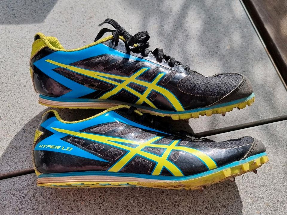 Asics Spikes Hyper LD 5, Größe 39, black/lime/blue in Hattersheim am Main