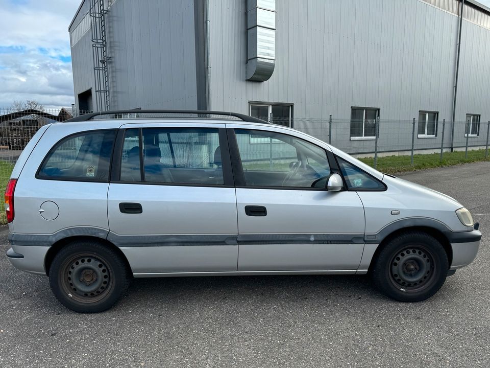 Opel Zafira 1.8 Benzin 7 Sitzer in Kappel-Grafenhausen