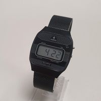 Ruhla LCD Digital UMF Kaliber 15-02 Quarzuhr DDR Herrenarmbanduhr Sachsen - Großrückerswalde Vorschau