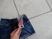 kurze Hose/ Jeans von Mini Boden Gr. 5Y/ 110cm = Gr. 104/ 110 München - Maxvorstadt Vorschau